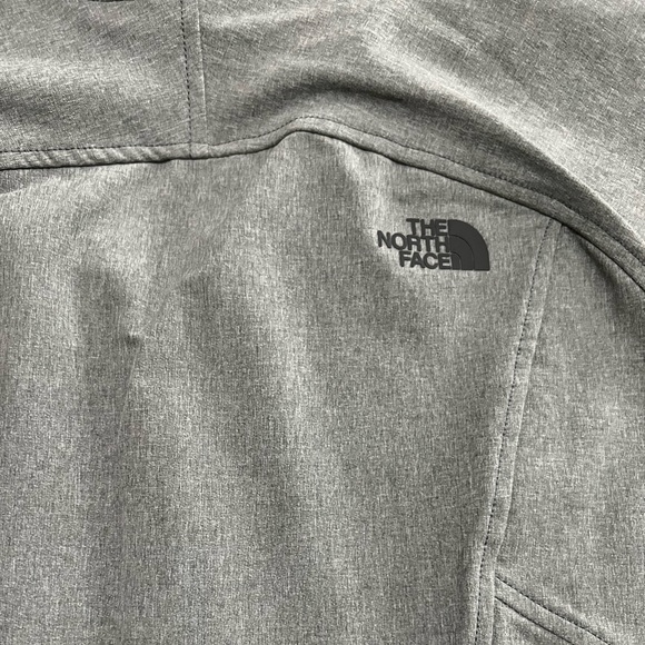 🆕 The North Face Ladies Tech Stretch Soft Shell Jacket - Medium Heather Grey - Picture 11 of 13